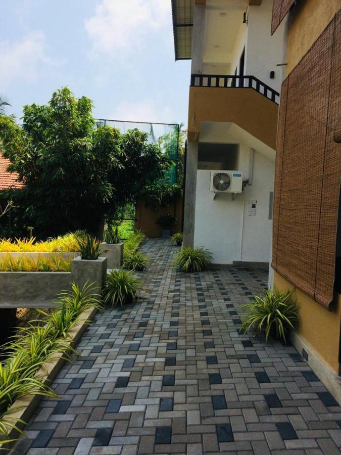 Sunrise Palace Negombo Dış mekan fotoğraf