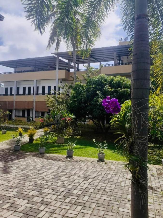 Sunrise Palace Negombo Dış mekan fotoğraf