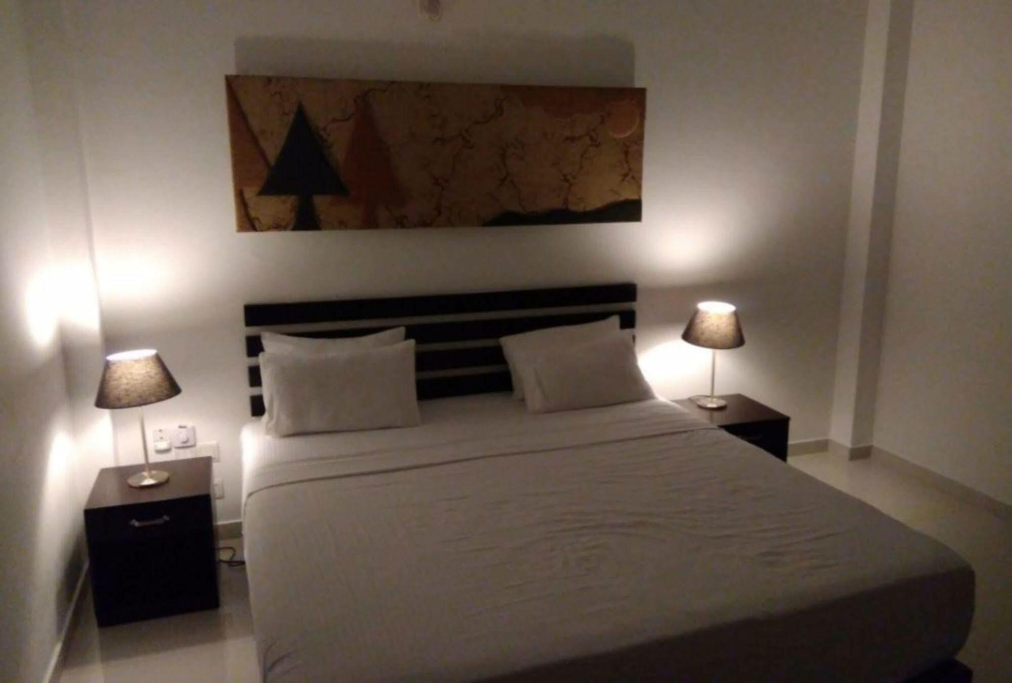 Sunrise Palace Negombo Dış mekan fotoğraf