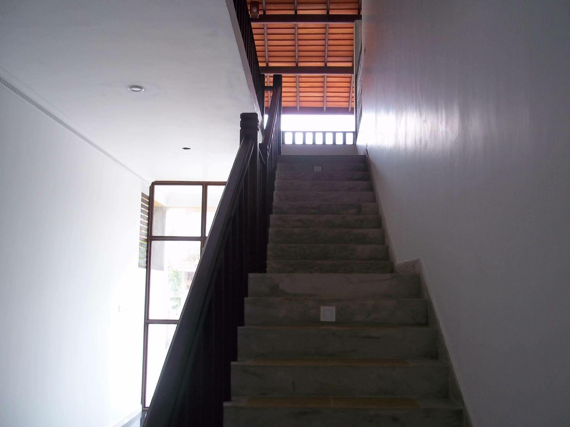 Sunrise Palace Negombo Dış mekan fotoğraf